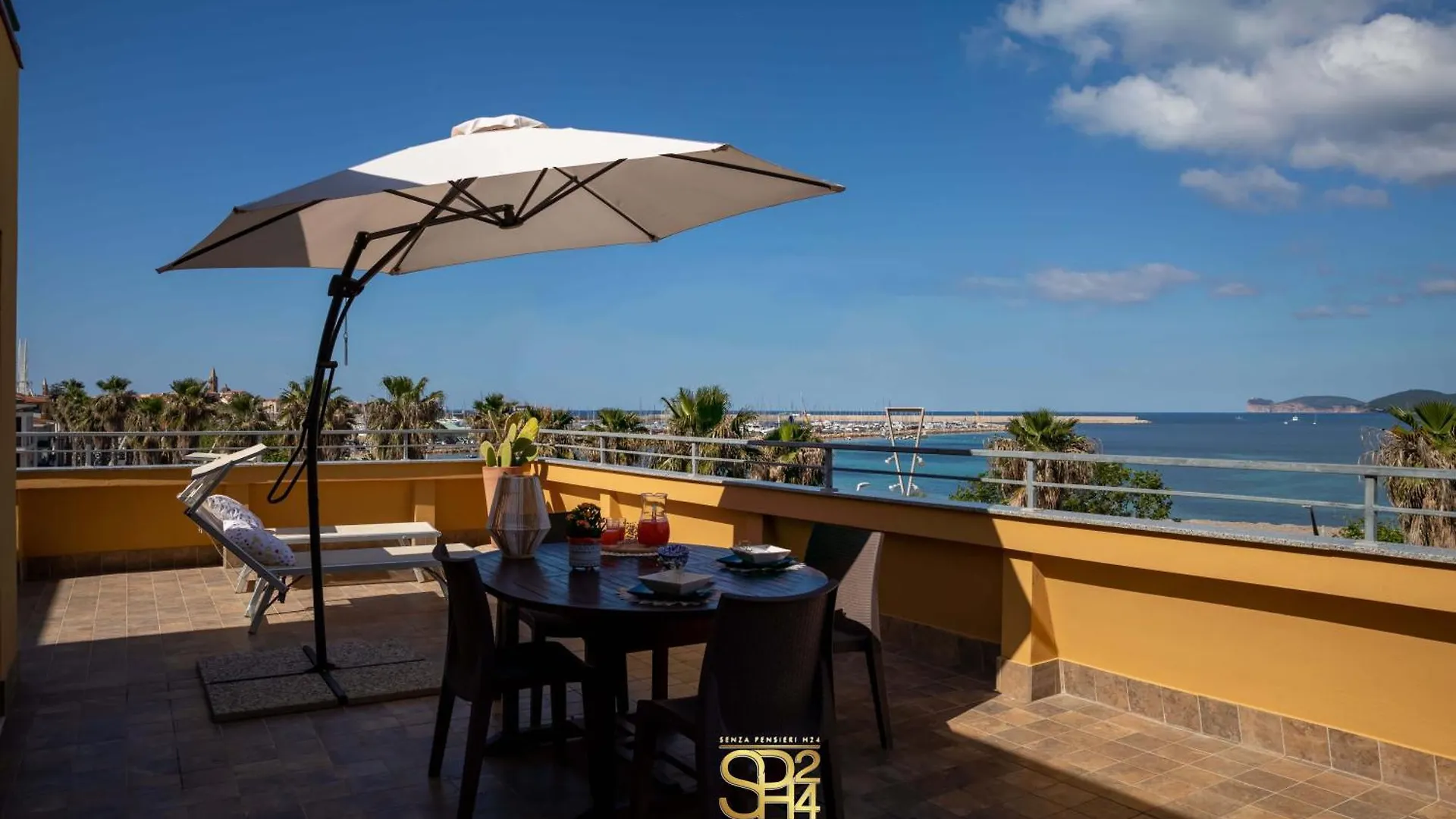Panoramic Penthouse On The Gulf Of Alghero Italien