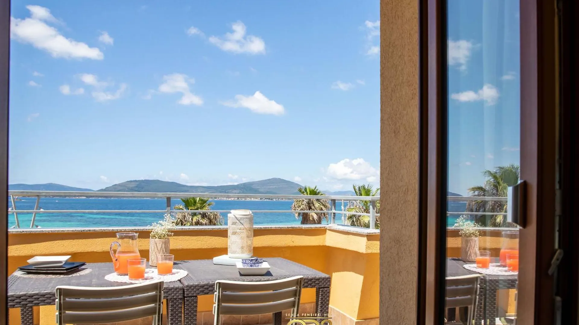 Panoramic Penthouse On The Gulf Of Alghero Italien